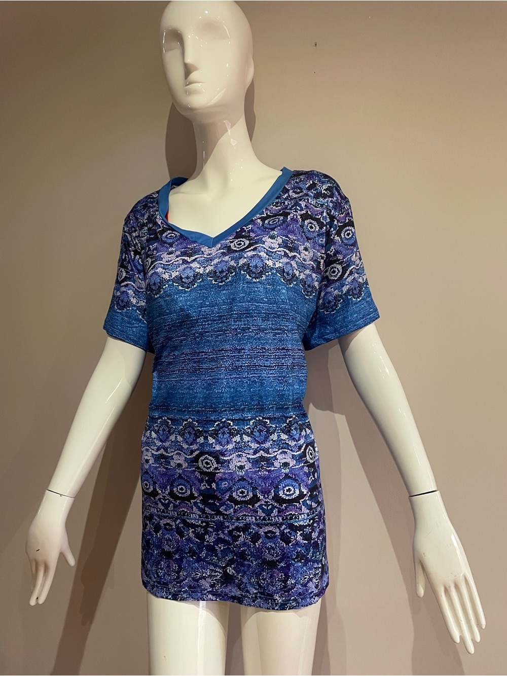 Blue Patterned V-Neck Tunic Top